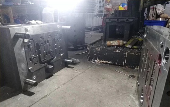 江西（合力模具）現(xiàn)場2